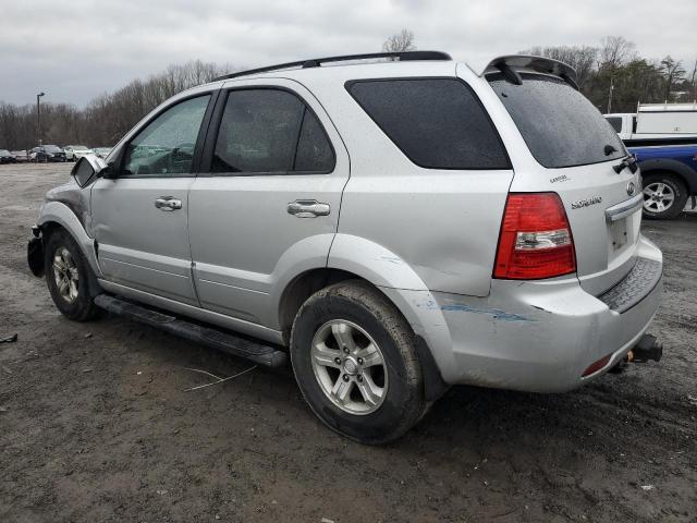 KNDJD736085824239 - 2008 KIA SORENTO EX SILVER photo 2