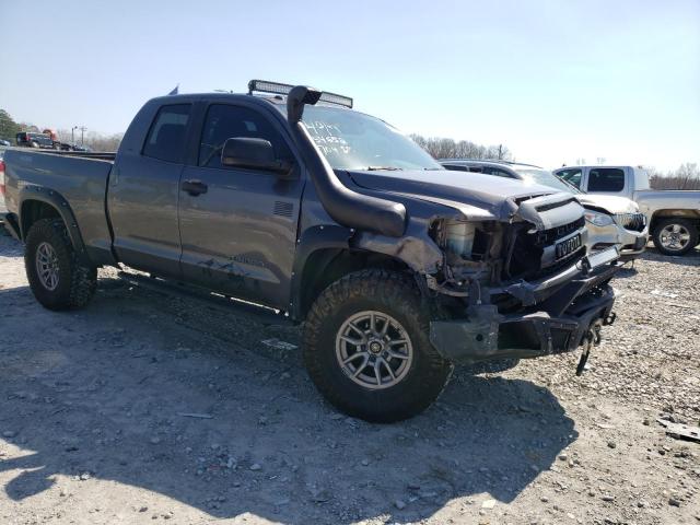 5TFUW5F15FX426232 - 2015 TOYOTA TUNDRA DOUBLE CAB SR/SR5 CHARCOAL photo 4