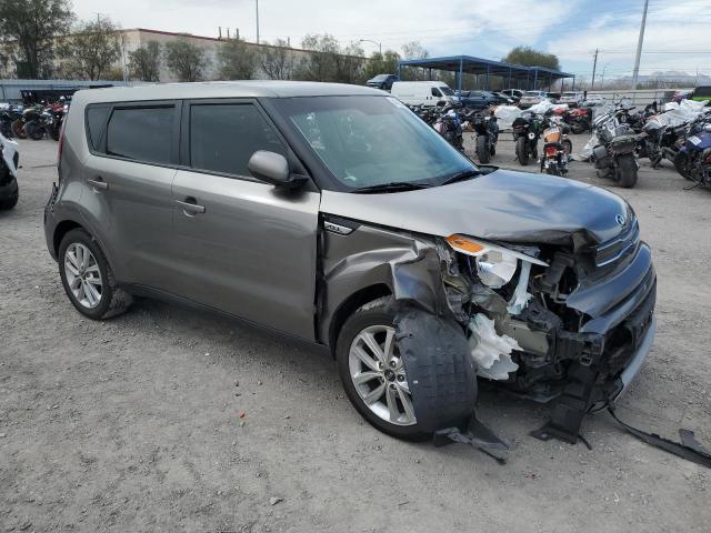 KNDJP3A51K7680335 - 2019 KIA SOUL + GRAY photo 4