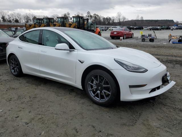 5YJ3E1EA0LF599185 - 2020 TESLA MODEL 3 WHITE photo 4