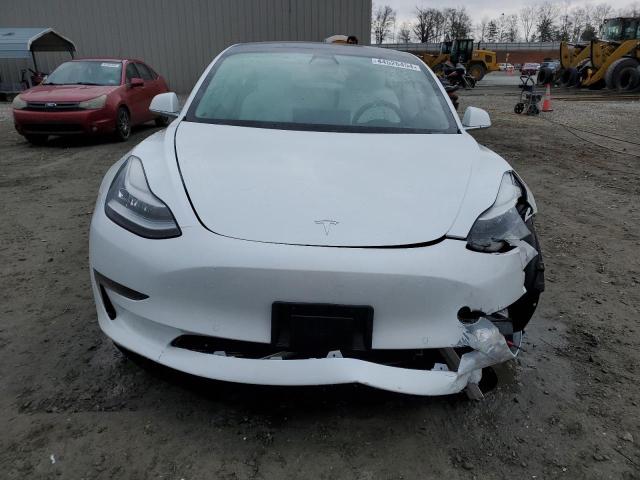 5YJ3E1EA0LF599185 - 2020 TESLA MODEL 3 WHITE photo 5