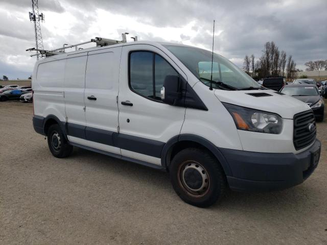 1FTYE1ZM5JKB36596 - 2018 FORD TRANSIT T-150 WHITE photo 4