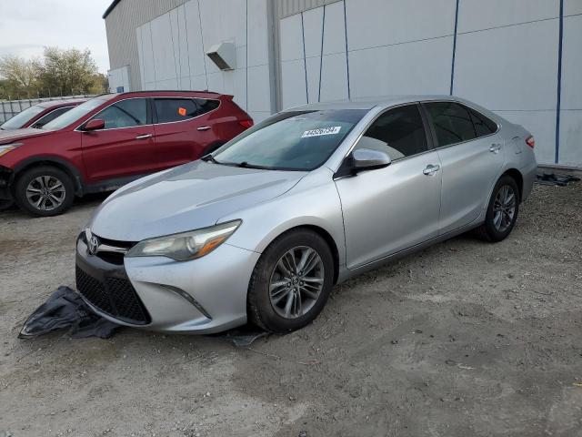 4T1BF1FK8GU504283 - 2016 TOYOTA CAMRY LE SILVER photo 1