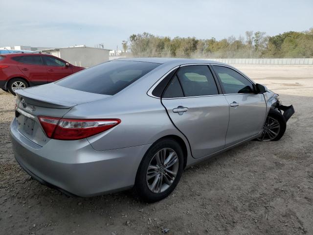 4T1BF1FK8GU504283 - 2016 TOYOTA CAMRY LE SILVER photo 3