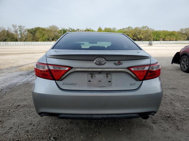 4T1BF1FK8GU504283 - 2016 TOYOTA CAMRY LE SILVER photo 6