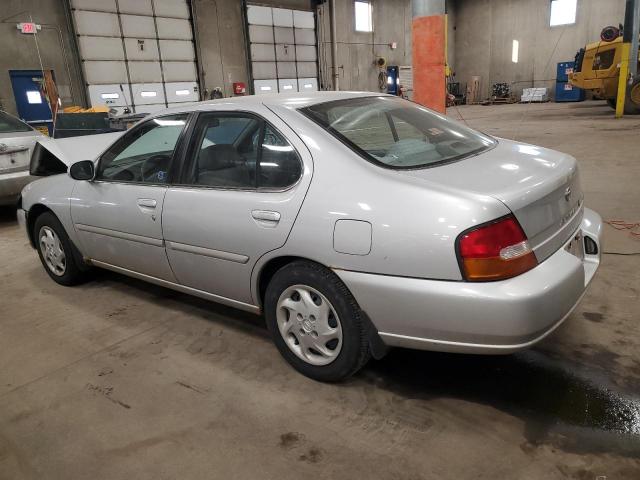 1N4DL01D9XC150021 - 1999 NISSAN ALTIMA XE SILVER photo 2