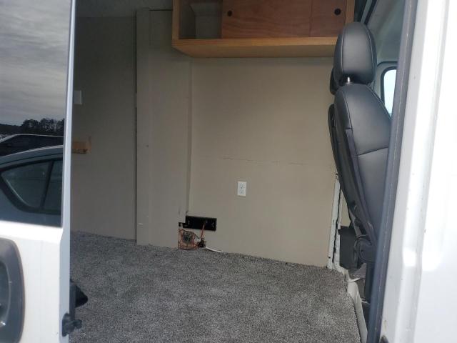 3C6TRVDD1FE500155 - 2015 RAM PROMASTER 2500 HIGH WHITE photo 11