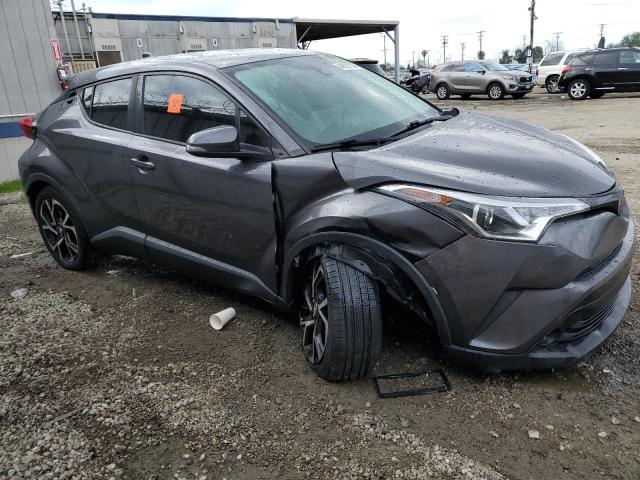 JTNKHMBX3K1035031 - 2019 TOYOTA C-HR XLE GRAY photo 4