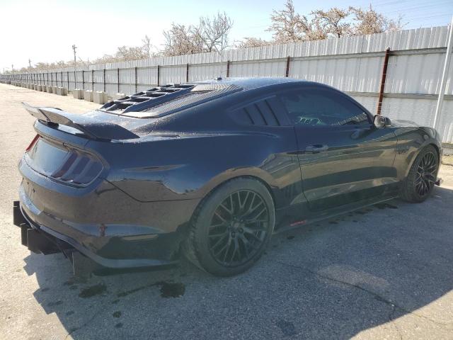 1FA6P8CF1J5129329 - 2018 FORD MUSTANG GT BLACK photo 3