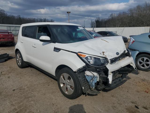 KNDJN2A23F7176123 - 2015 KIA SOUL WHITE photo 4