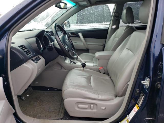 5TDBK3EH2DS226630 - 2013 TOYOTA HIGHLANDER BASE Bleu photo 7