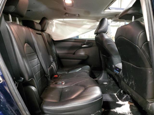 5TDGZRBH7NS561215 - 2022 TOYOTA HIGHLANDER XLE 蓝色 照片 11