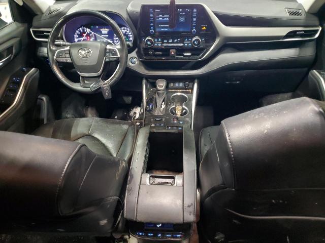 5TDGZRBH7NS561215 - 2022 TOYOTA HIGHLANDER XLE 蓝色 照片 8