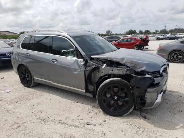 5UX23EM07P9R85425 - 2023 BMW X7 XDRIVE40I GRAY photo 4