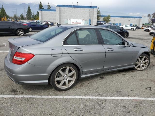 WDDGF4HBXDA781125 - 2013 MERCEDES-BENZ C 250 SILVER photo 3