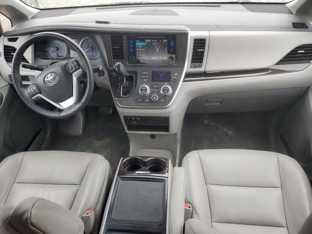 5TDDZ3DC5HS180985 - 2017 TOYOTA SIENNA XLE GRAY photo 8