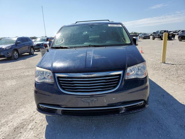 2C4RC1CGXDR537807 - 2013 CHRYSLER TOWN & COU TOURING L BLUE photo 5