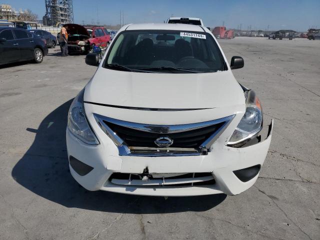 3N1CN7AP4FL828408 - 2015 NISSAN VERSA S WHITE photo 5