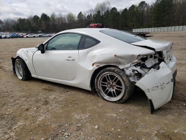 JF1ZNAA1XG9702974 - 2016 TOYOTA SCION FR-S WHITE photo 2