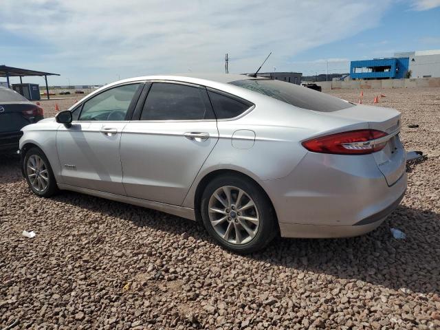 3FA6P0LU3HR285301 - 2017 FORD FUSION SE HYBRID SILVER photo 2