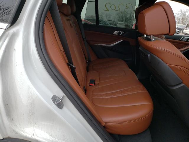 5UXCR6C5XKLL24215 - 2019 BMW X5 XDRIVE40I Білий фото 11
