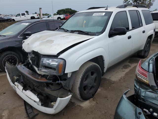 1GNES16S756121232 - 2005 CHEVROLET TRAILBLAZE EXT LS WHITE photo 1