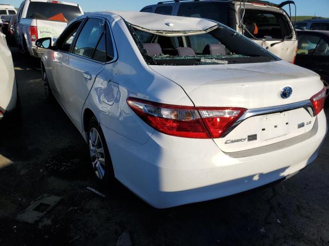 4T1BD1FK2HU206416 - 2017 TOYOTA CAMRY HYBRID WHITE photo 2