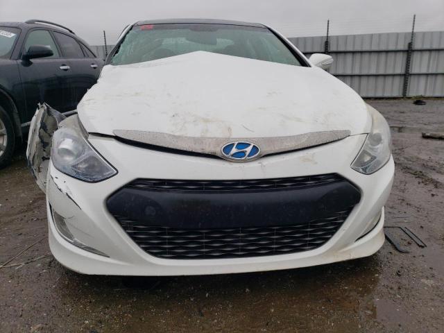 KMHEC4A47CA058347 - 2012 HYUNDAI SONATA HYBRID WHITE photo 5