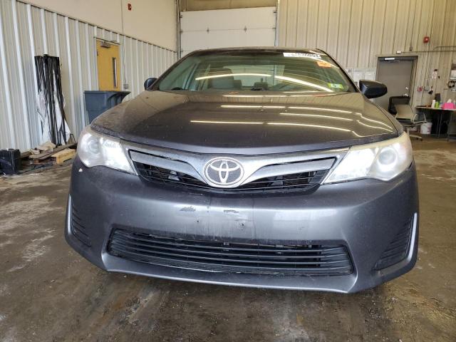 4T4BF1FK2CR165679 - 2012 TOYOTA CAMRY BASE GRAY photo 5