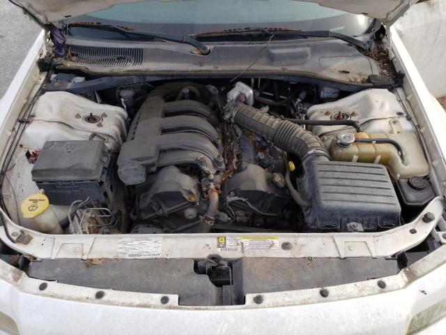 2D4FV47T58H148271 - 2008 DODGE MAGNUM WHITE photo 11