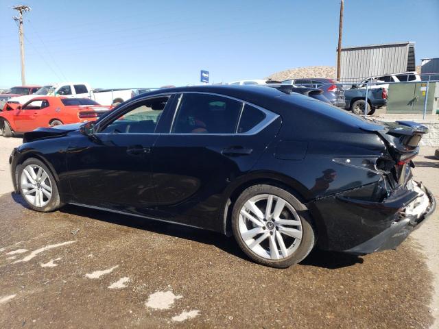 JTHCA1D22M5117579 - 2021 LEXUS IS 300 BLACK photo 2