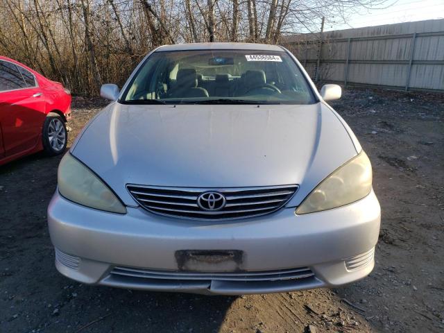 4T1BE30K16U661689 - 2006 TOYOTA CAMRY LE SILVER photo 5