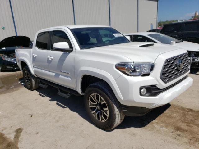 3TMAZ5CN3NM187835 - 2022 TOYOTA TACOMA DOUBLE CAB WHITE photo 4