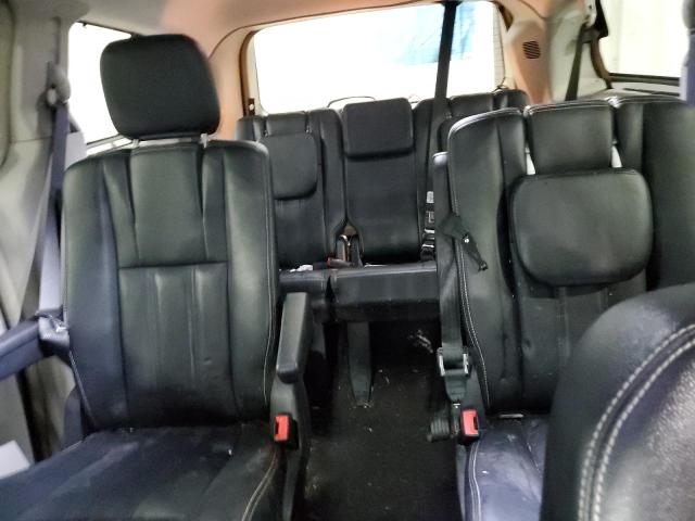 2C4RC1CG5FR645741 - 2015 CHRYSLER TOWN & COU TOURING L SILVER photo 10