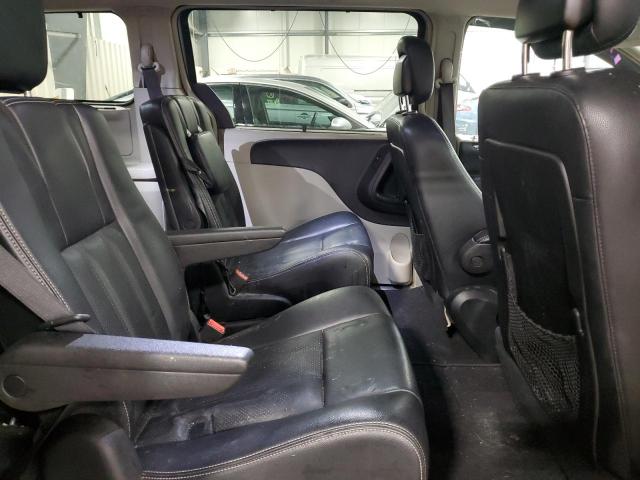 2C4RC1CG5FR645741 - 2015 CHRYSLER TOWN & COU TOURING L SILVER photo 11