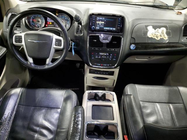 2C4RC1CG5FR645741 - 2015 CHRYSLER TOWN & COU TOURING L SILVER photo 8