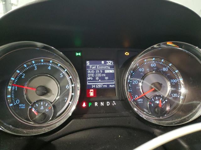 2C4RC1CG5FR645741 - 2015 CHRYSLER TOWN & COU TOURING L SILVER photo 9