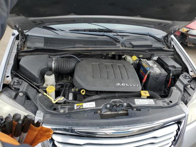 2C4RC1BG1DR743549 - 2013 CHRYSLER TOWN & COU TOURING ვერცხლისფერი ფოტო 12