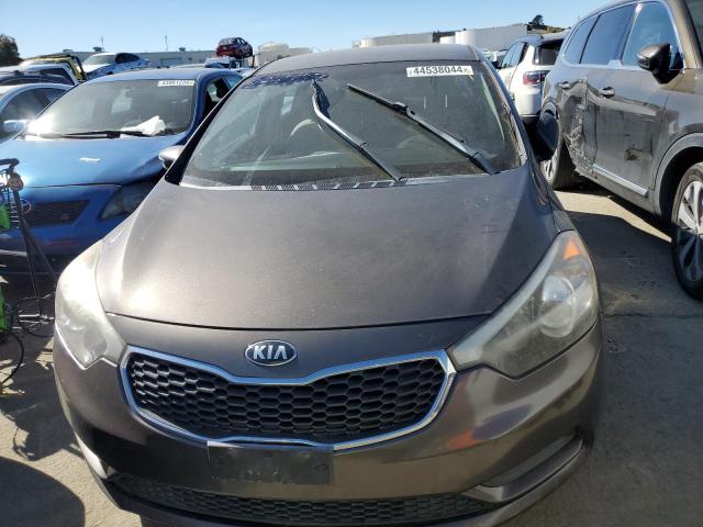 KNAFX4A69E5055036 - 2014 KIA FORTE LX BLACK photo 5