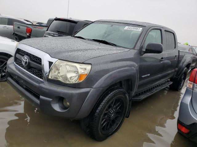 3TMMU4FN0BM037839 - 2011 TOYOTA TACOMA DOUBLE CAB LONG BED GRAY photo 1