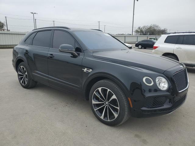 SJAAC2ZV0HC013798 - 2017 BENTLEY BENTAYGA BLACK photo 4