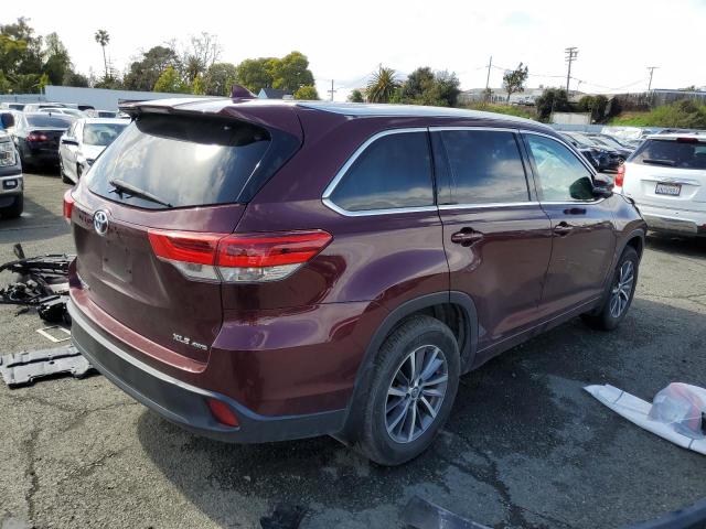 5TDJZRFH3JS858718 - 2018 TOYOTA HIGHLANDER SE BURGUNDY photo 3