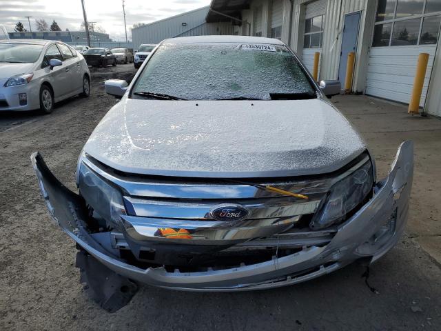 3FAHP0HA7CR236571 - 2012 FORD FUSION SE SILVER photo 5