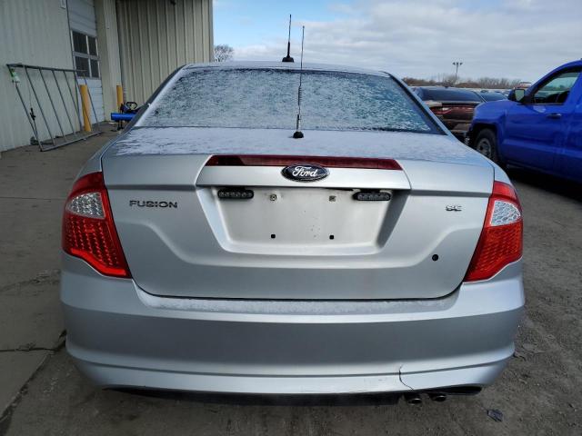 3FAHP0HA7CR236571 - 2012 FORD FUSION SE SILVER photo 6