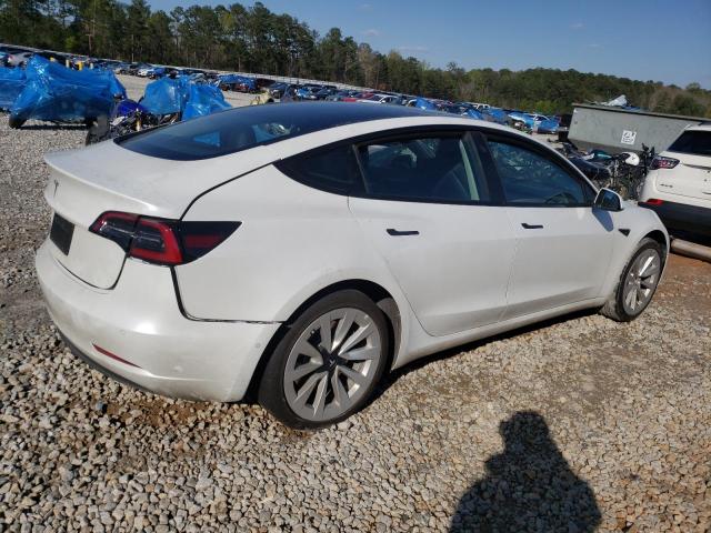 5YJ3E1EAXNF288253 - 2022 TESLA MODEL 3 WHITE photo 3