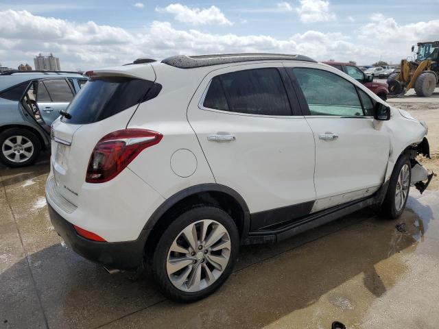 KL4CJASB3KB805507 - 2019 BUICK ENCORE PREFERRED WHITE photo 3