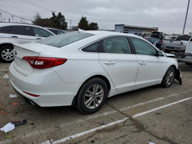 5NPE24AF8FH173254 - 2015 HYUNDAI SONATA SE WHITE photo 3