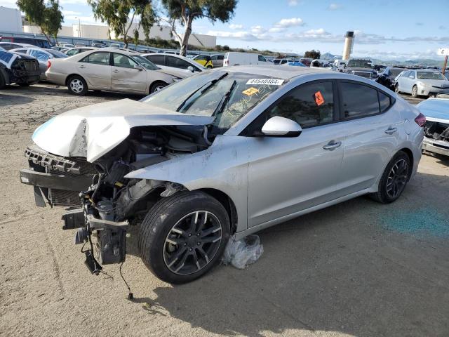 5NPD84LF2HH167699 - 2017 HYUNDAI ELANTRA SE SILVER photo 1