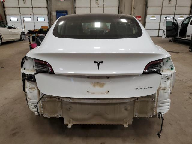 5YJ3E1EB1JF067062 - 2018 TESLA MODEL 3 WHITE photo 6