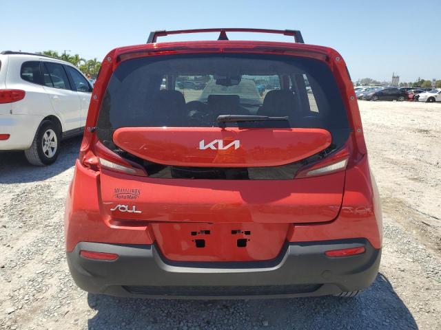 KNDJ23AU6N7182075 - 2022 KIA SOUL LX RED photo 6